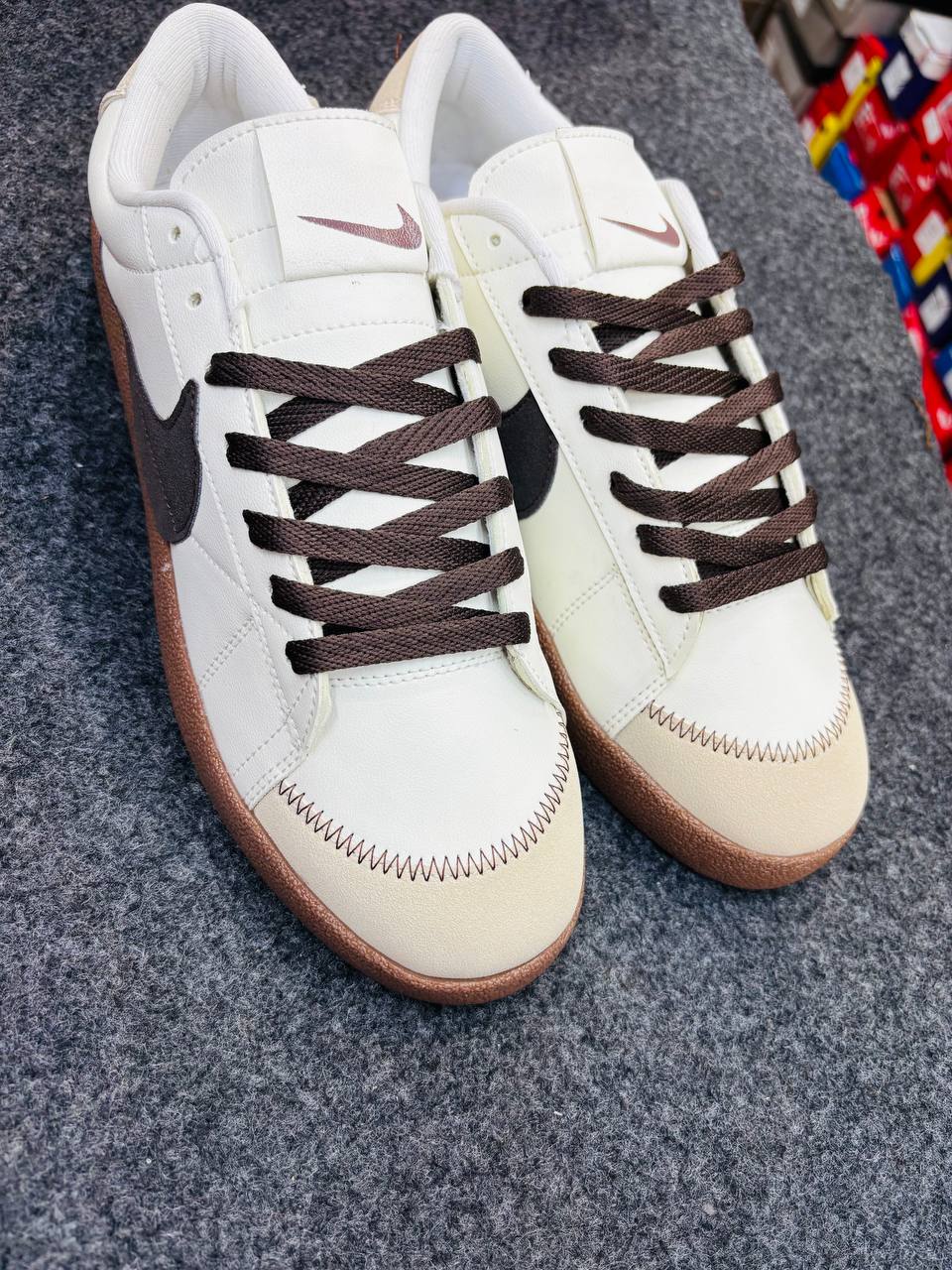Blazer Low Top