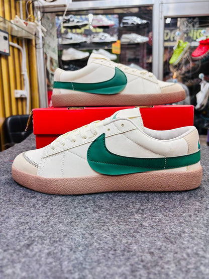 Blazer Low Top